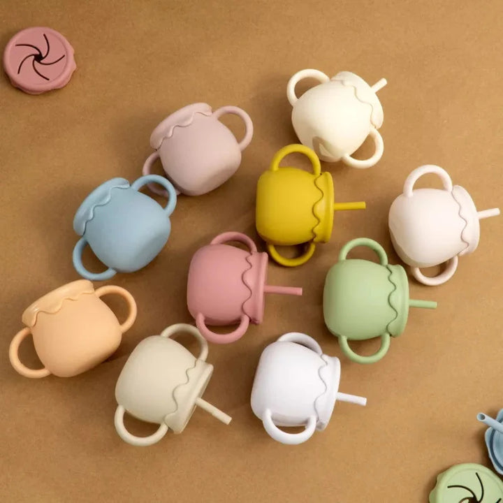 Copo Aconchegante de Silicone com Canudo para Bebê Ama Mamma - 250ml - Ama Mamma