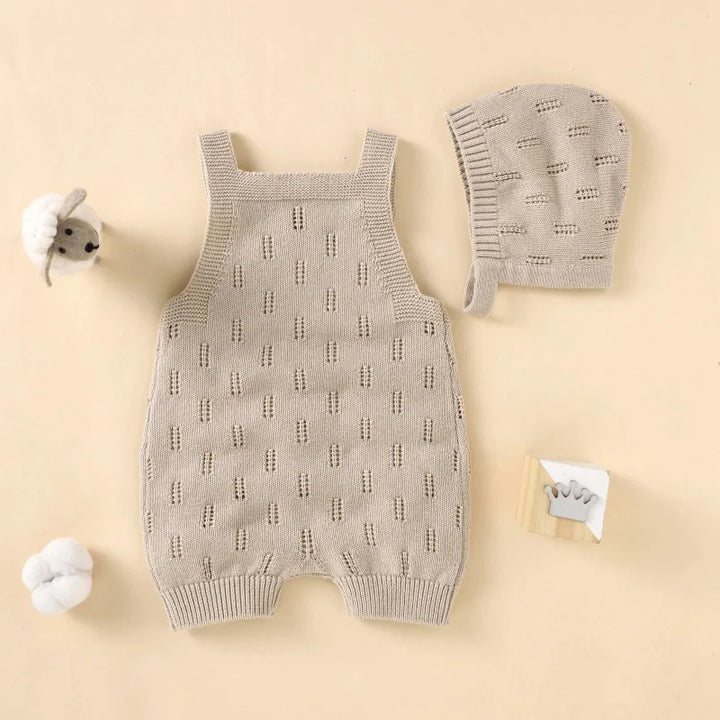 Macacão Tricot Curto com Gorro Delicado Ama Mamma - Ama Mamma