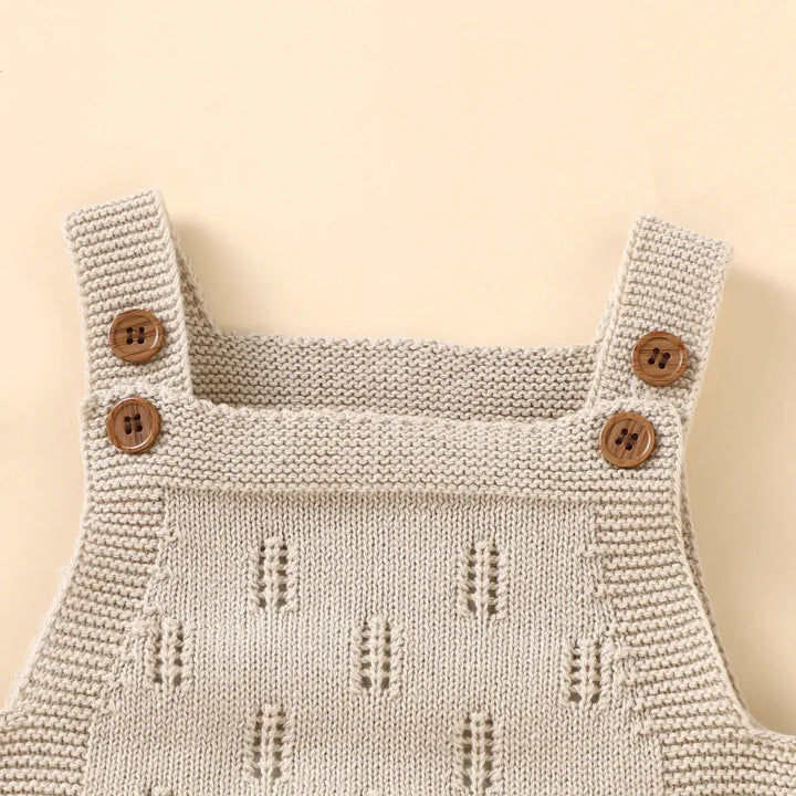 Macacão Tricot Curto com Gorro Delicado Ama Mamma - Ama Mamma