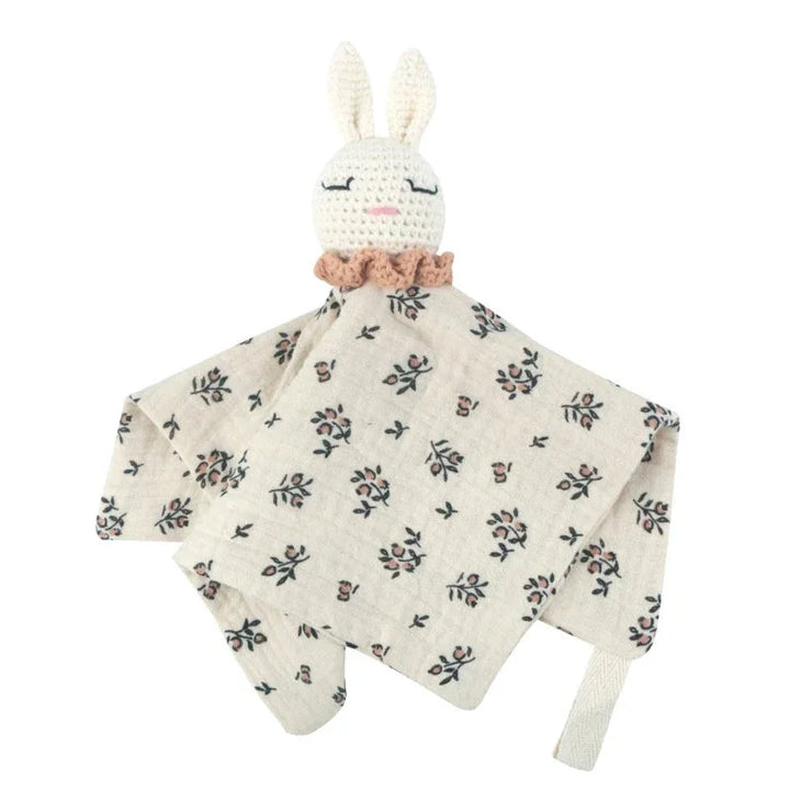 Naninha Carinhosa com Coelhinho de Crochê Ama Mamma - Ama Mamma