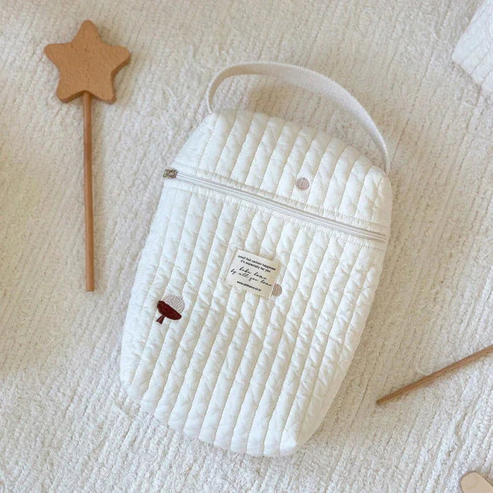 Necessaire de Algodão Bordada Monalisa Estilo Hobo Ama Mamma - Ama Mamma