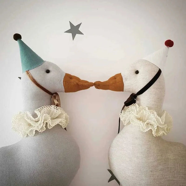 Pelúcia Elegante Patito de Parede para Decoração Ama Mamma - Ama Mamma