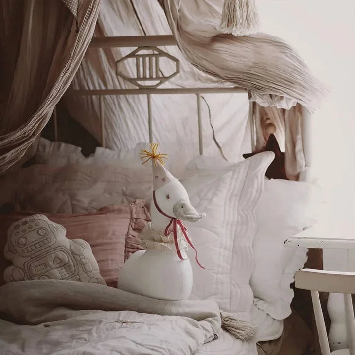 Pelúcia Elegante Patito de Parede para Decoração Ama Mamma - Ama Mamma